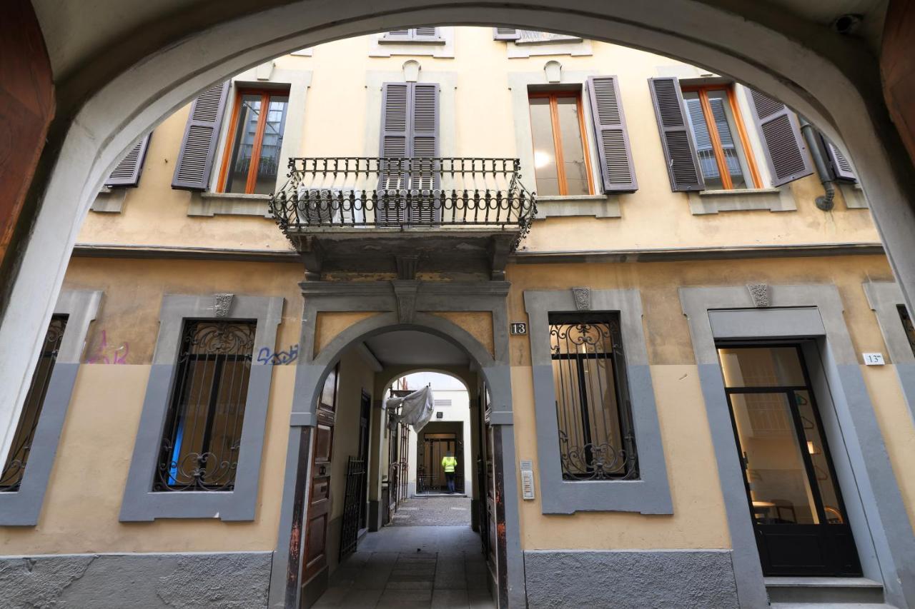 Elegant Medici Apt Милано Екстериор снимка